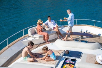 6 FATHER’S DAY GIFTS THAT EVERY BOATING DAD WILL LOVE